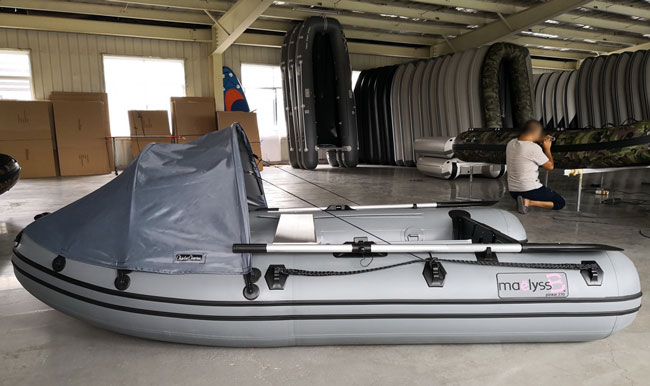 Usine Bateaux Ma&euml;lyss B.